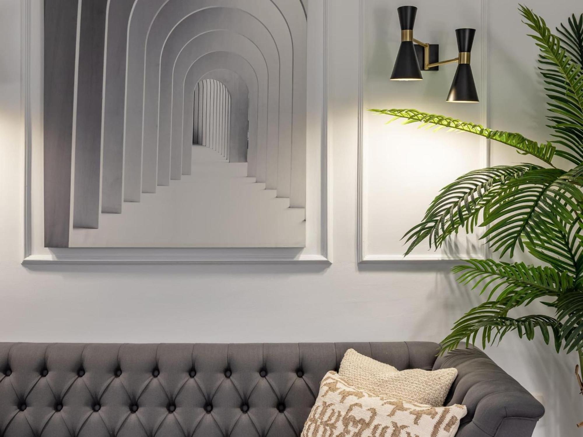 Central Stylish And Elegant 1 & 2 Bedroom Apartments I Granada Bagian luar foto