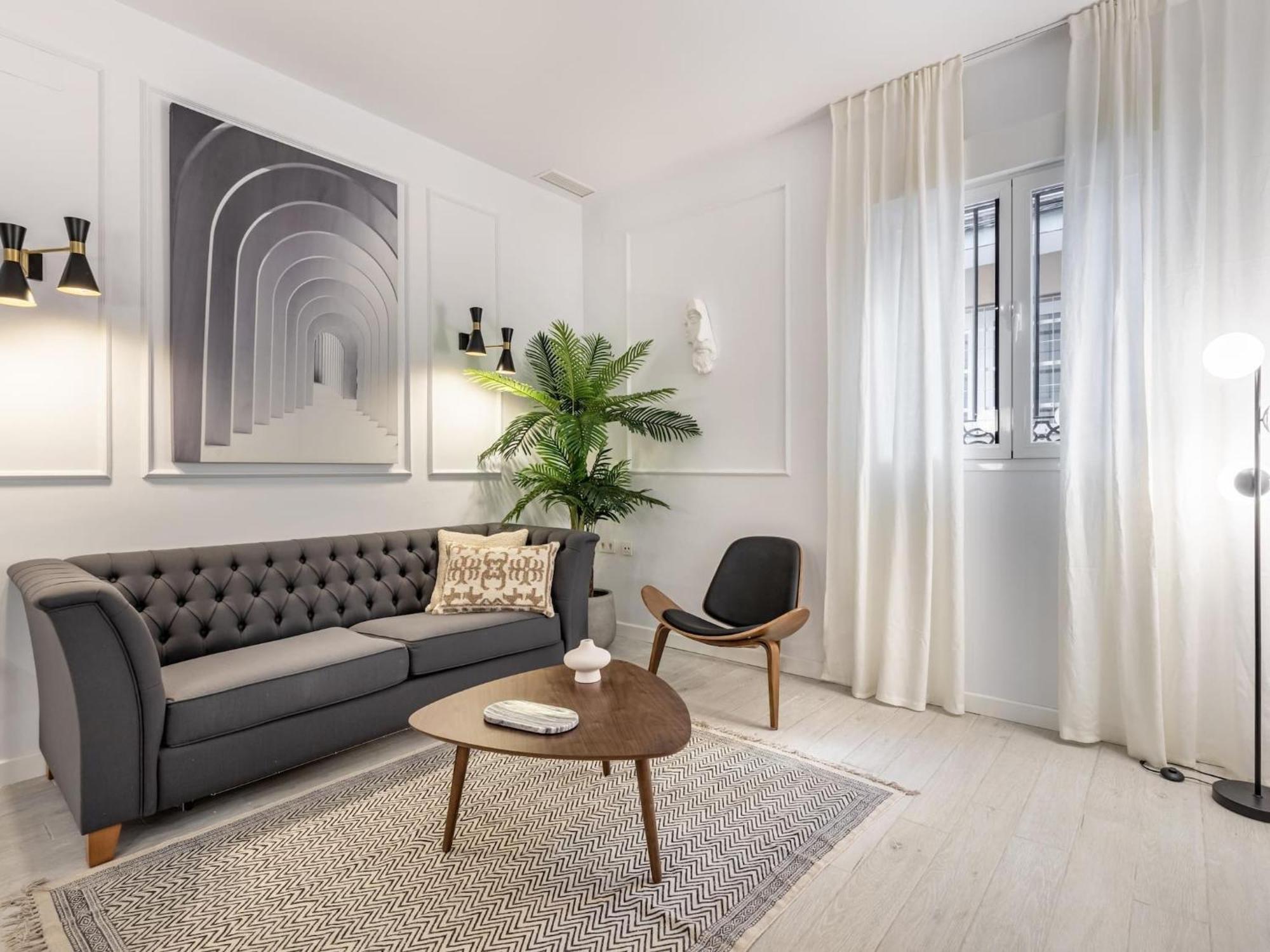 Central Stylish And Elegant 1 & 2 Bedroom Apartments I Granada Bagian luar foto